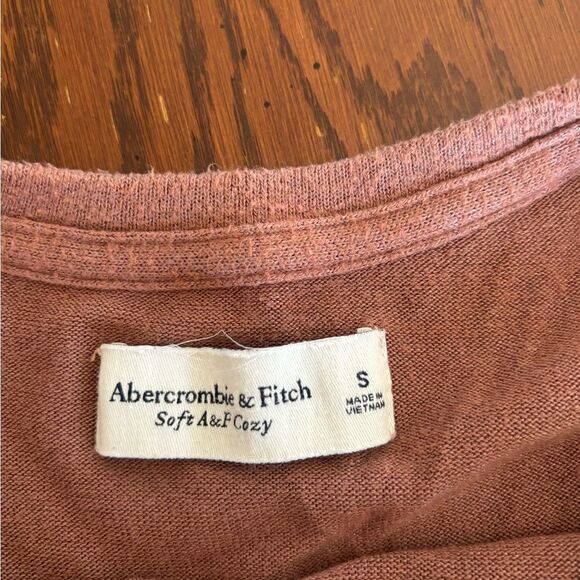 Abercrombie Soft & Cozy brushed fleece long sleeve top size small - Picture 2 of 10